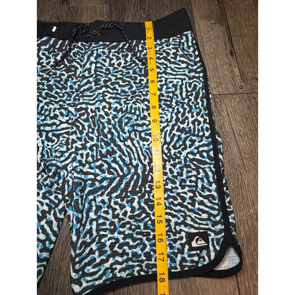 Quiksilver Highline Highlite Board Shorts Blue Black 29 Swim Trunks‎ AQBS031311